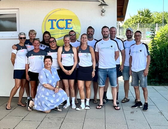 Mannschaftsbild Damen 40 + Herren 30