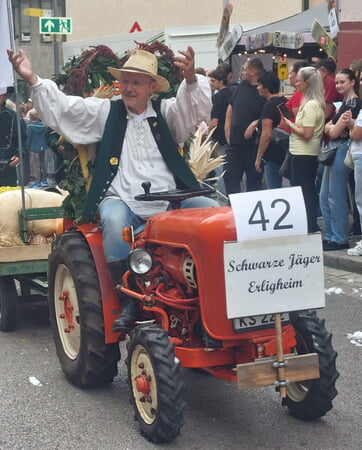 Mit dem Schlepper unterwegs