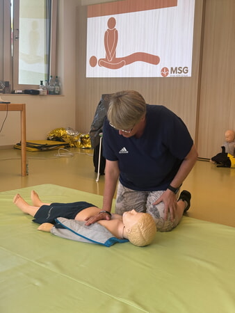 Herzdruckmassage