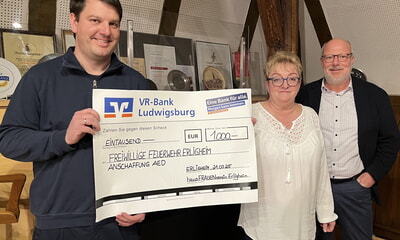 Spende für den guten Zweck: Unser Verein unterstützt die Feuerwehr bei der Anschaffung eines Defibrillators