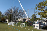 Erligheimer Kunstrasenplatz bekommt neues Flutlicht