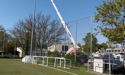 Erligheimer Kunstrasenplatz bekommt neues Flutlicht